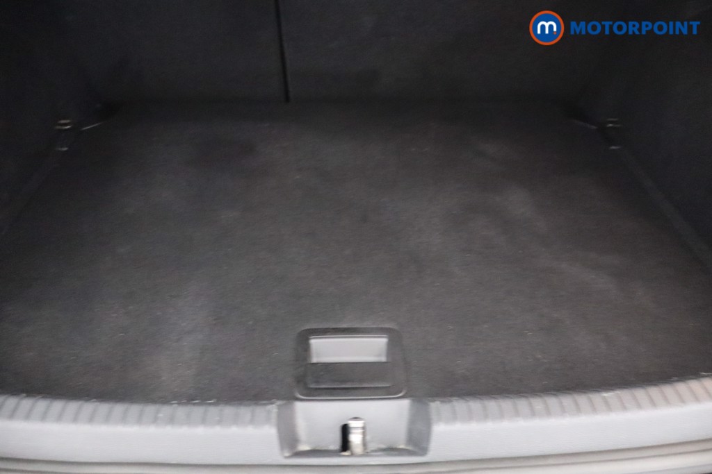 Volkswagen Taigo R-Line Automatic Petrol SUV - Stock Number (1663340) - 4th supplementary image