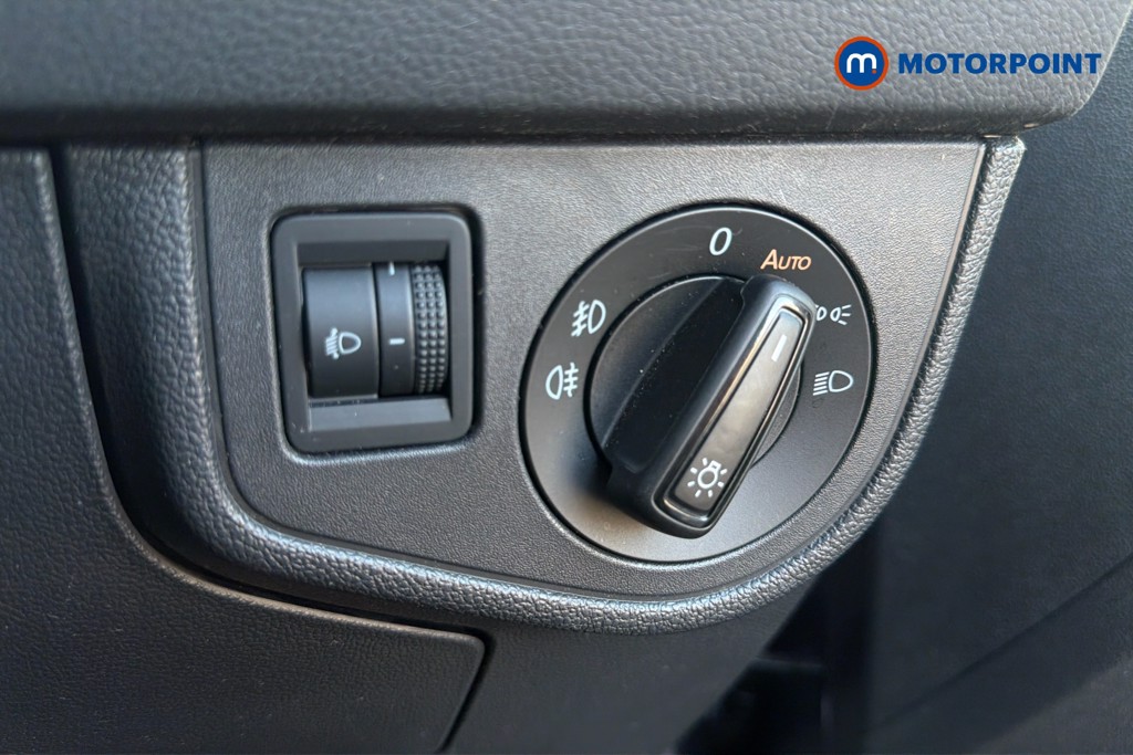 Volkswagen Taigo Life Manual Petrol SUV - Stock Number (1663417) - 18th supplementary image