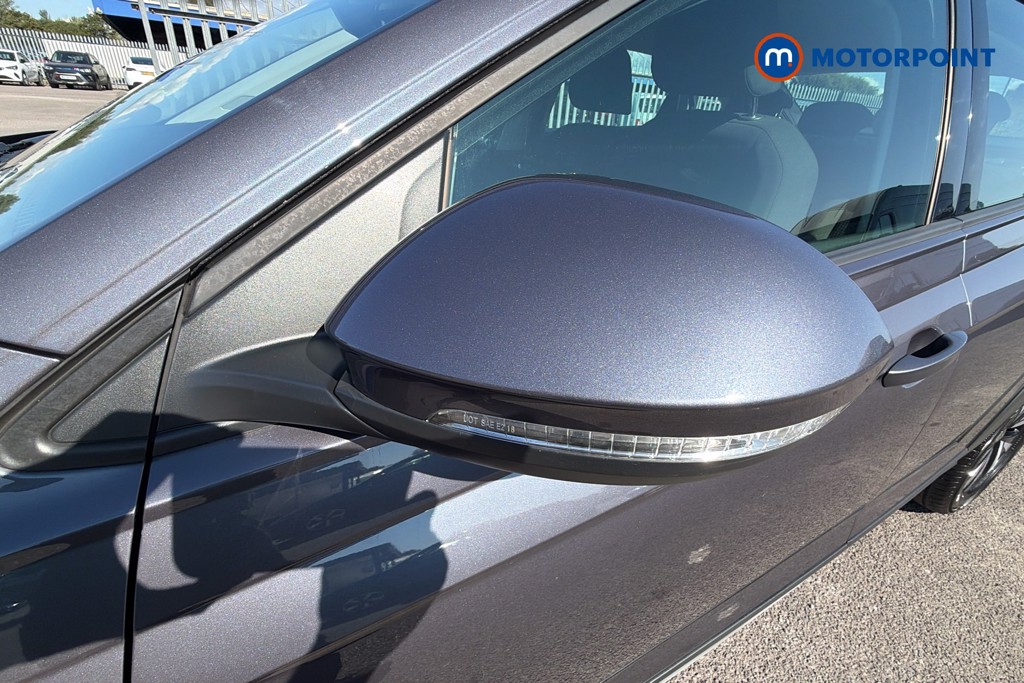 Volkswagen Taigo Life Manual Petrol SUV - Stock Number (1663417) - 43rd supplementary image