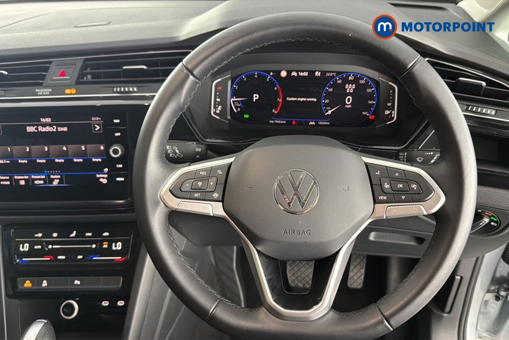 Volkswagen Touran SEL Automatic Petrol People Carrier - Stock Number (1663444) - 2nd supplementary image