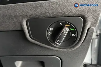 Volkswagen Touran SEL Automatic Petrol People Carrier - Stock Number (1663444) - 11th supplementary image
