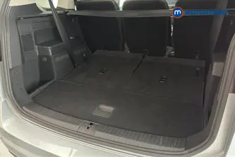 Volkswagen Touran SEL Automatic Petrol People Carrier - Stock Number (1663444) - 31st supplementary image
