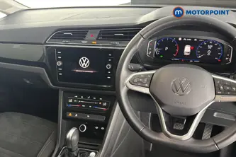 Volkswagen Touran SEL Automatic Petrol People Carrier - Stock Number (1663444) - 1st supplementary image