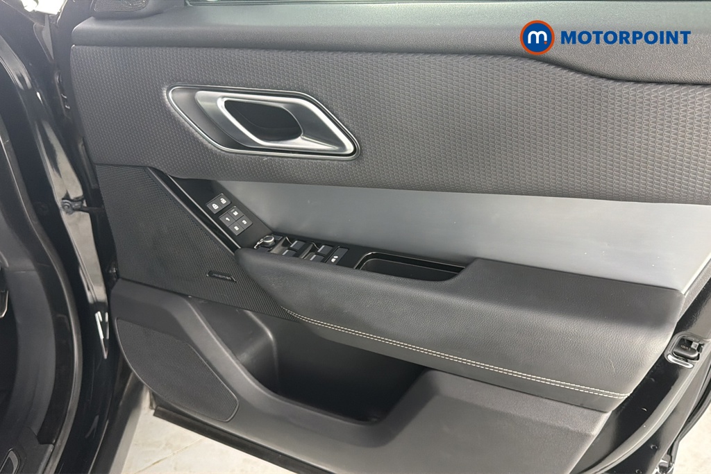 Land Rover Range Rover Velar R-Dynamic S Automatic Diesel SUV - Stock Number (1663811) - 18th supplementary image