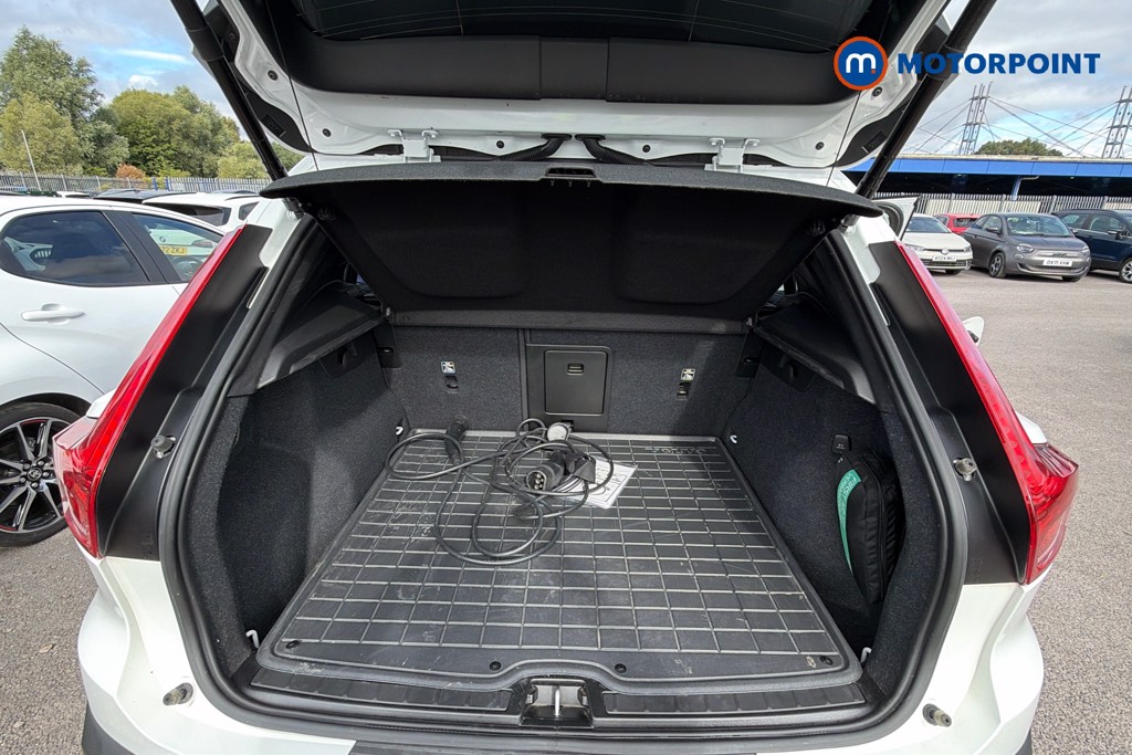Volvo Xc40 Plus Automatic Petrol Plug-In Hybrid SUV - Stock Number (1663838) - 33rd supplementary image
