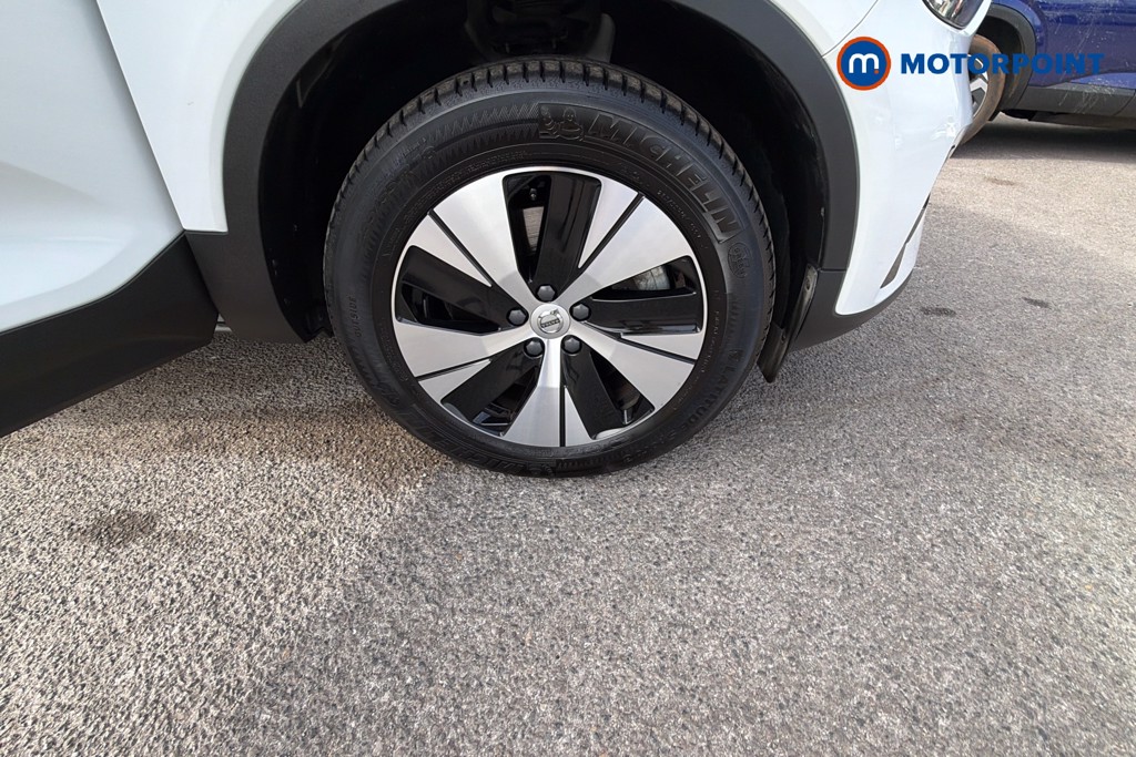 Volvo Xc40 Plus Automatic Petrol Plug-In Hybrid SUV - Stock Number (1663838) - 36th supplementary image