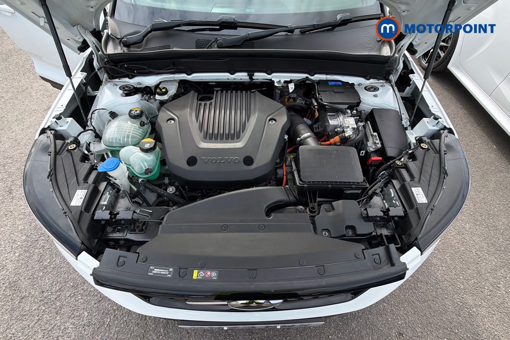 Volvo Xc40 Plus Automatic Petrol Plug-In Hybrid SUV - Stock Number (1663838) - 1st supplementary image