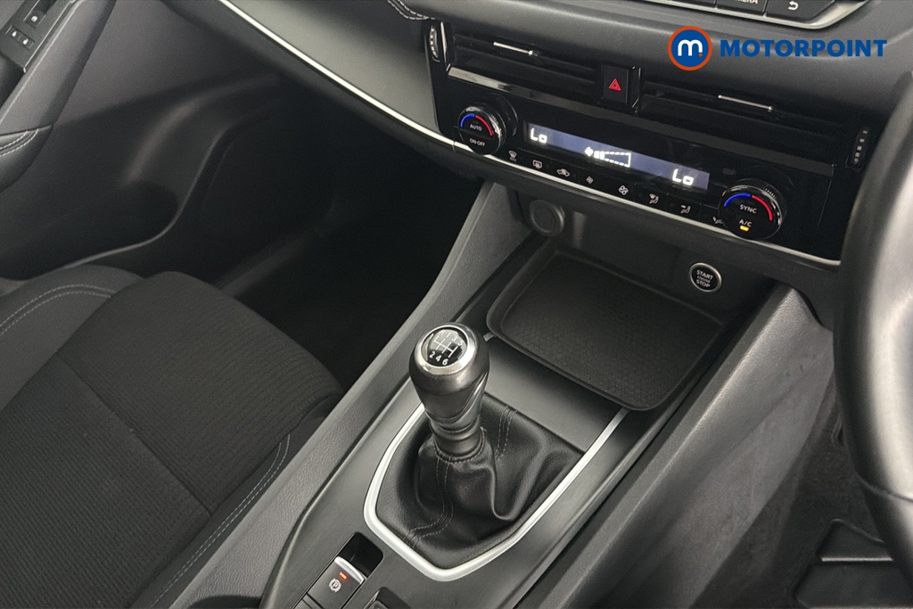 Nissan Qashqai Acenta Premium Manual Petrol SUV - Stock Number (1663842) - 15th supplementary image