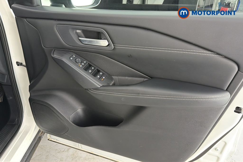 Nissan Qashqai Acenta Premium Manual Petrol SUV - Stock Number (1663842) - 18th supplementary image