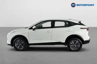 Nissan Qashqai Acenta Premium Manual Petrol SUV - Stock Number (1663842) - Drivers side