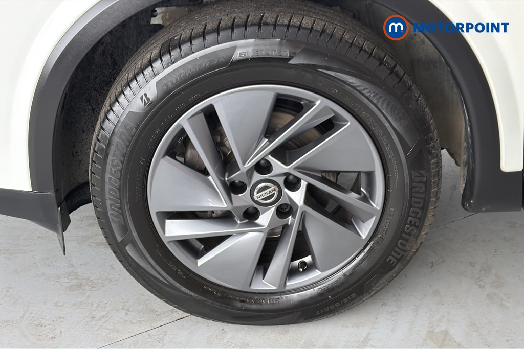 Nissan Qashqai Acenta Premium Manual Petrol SUV - Stock Number (1663842) - 44th supplementary image