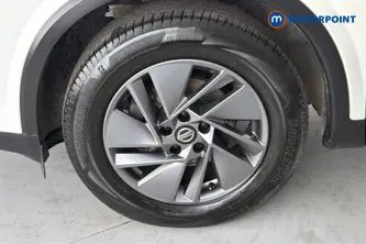 Nissan Qashqai Acenta Premium Manual Petrol SUV - Stock Number (1663842) - 44th supplementary image