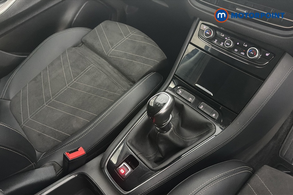 Vauxhall Grandland Ultimate Manual Petrol SUV - Stock Number (1664008) - 15th supplementary image