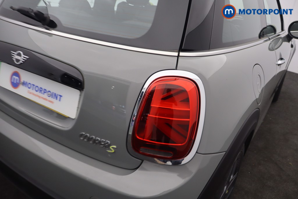 Mini Hatchback Cooper S Level 2 Automatic Electric Hatchback - Stock Number (1664027) - 3rd supplementary image