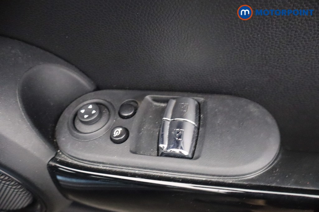 Mini Hatchback Cooper S Level 2 Automatic Electric Hatchback - Stock Number (1664027) - 11th supplementary image