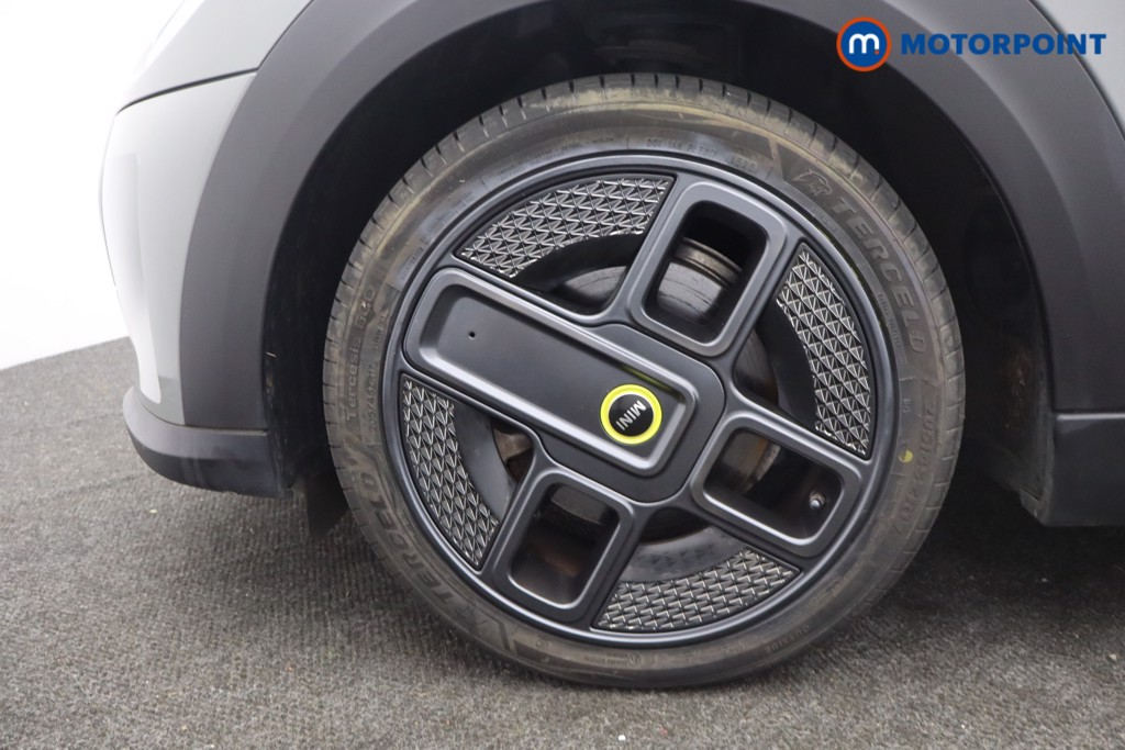 Mini Hatchback Cooper S Level 2 Automatic Electric Hatchback - Stock Number (1664027) - 27th supplementary image