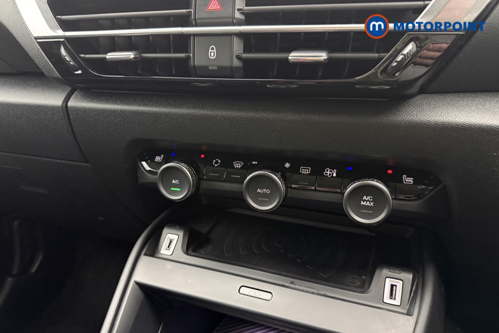 Citroen C4 Shine Plus Automatic Electric Hatchback - Stock Number (1664050) - 13th supplementary image