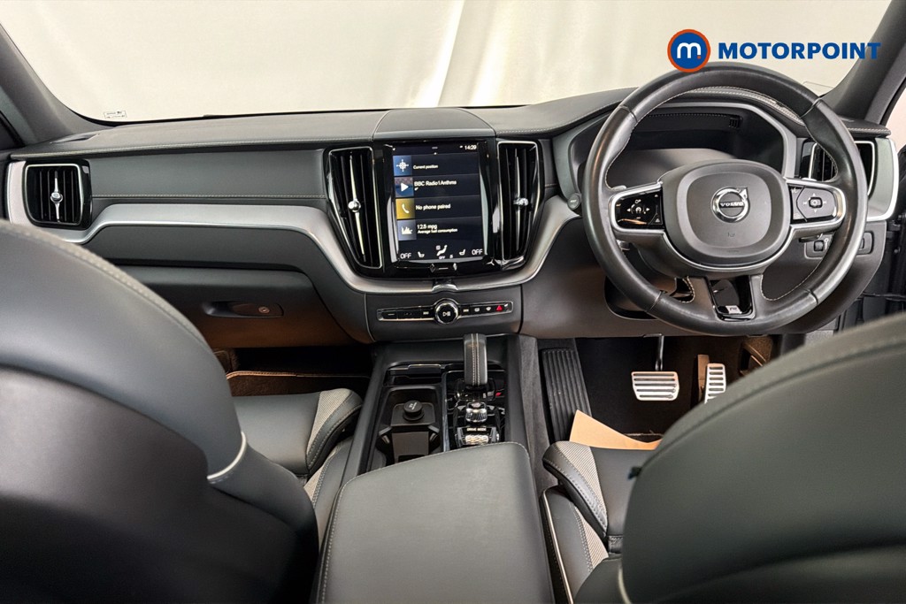 Volvo Xc60 R Design Pro Automatic Petrol Plug-In Hybrid SUV - Stock Number (1664146) - 1st supplementary image