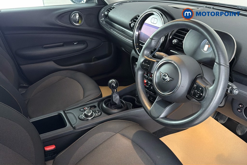 Mini Clubman Cooper Classic Manual Petrol Estate - Stock Number (1664161) - 2nd supplementary image