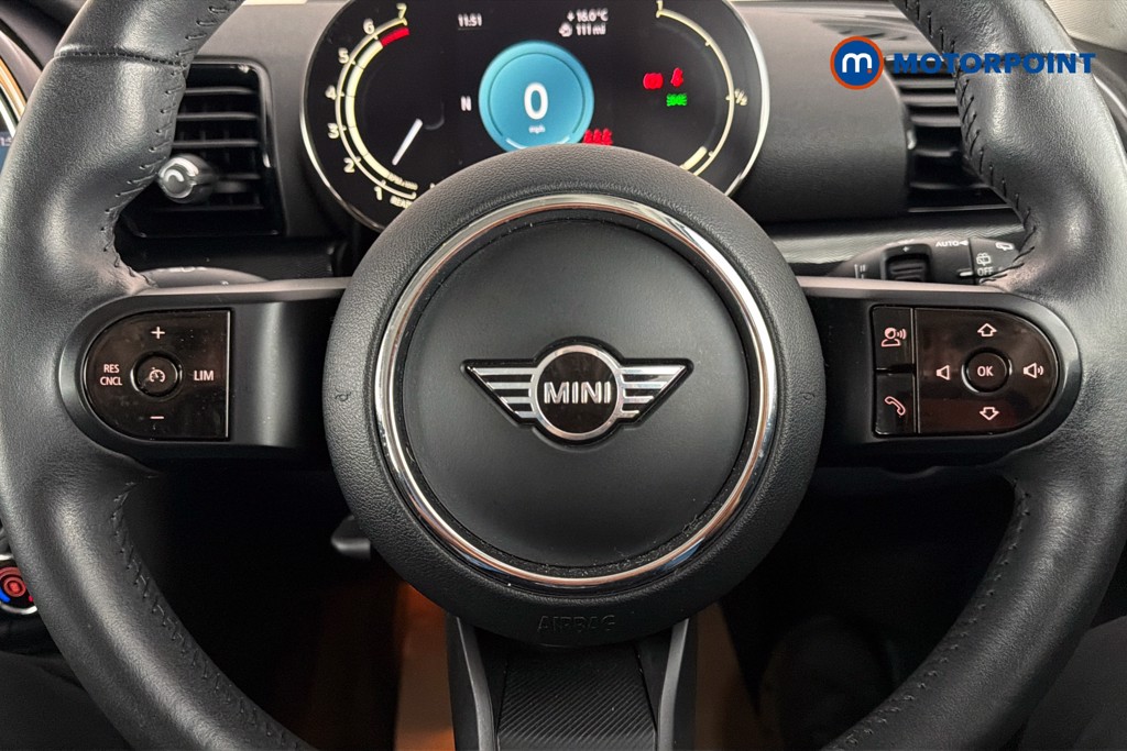 Mini Clubman Cooper Classic Manual Petrol Estate - Stock Number (1664161) - 5th supplementary image