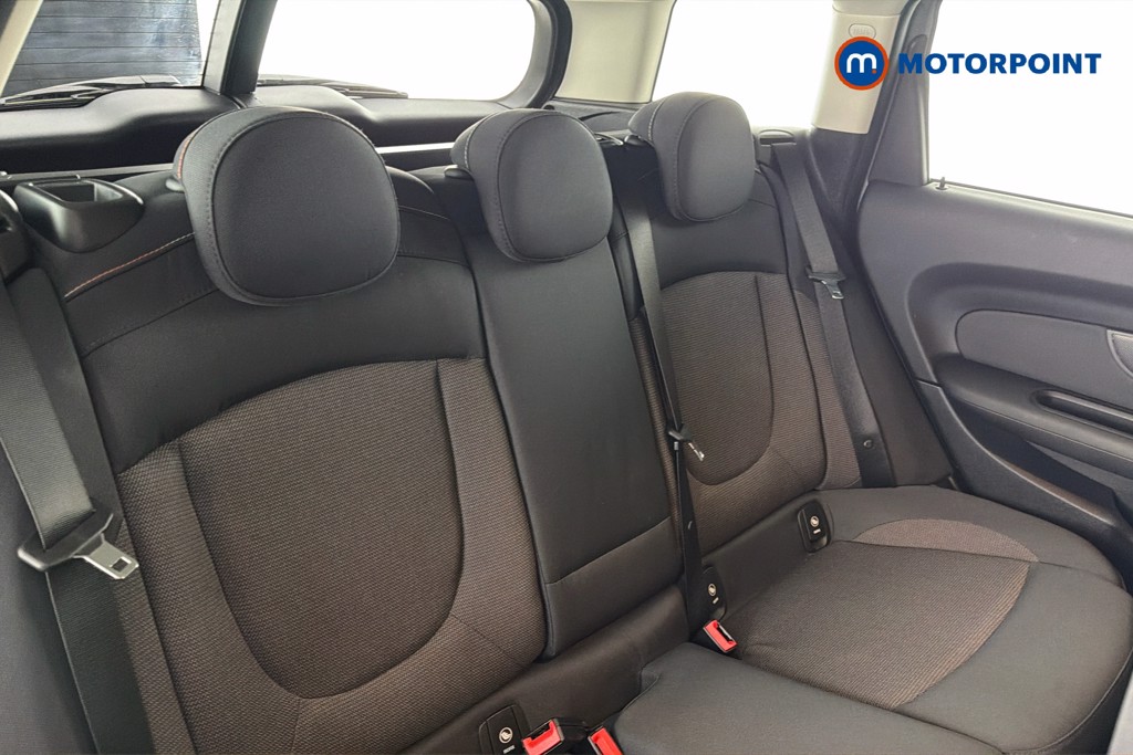 Mini Clubman Cooper Classic Manual Petrol Estate - Stock Number (1664161) - 28th supplementary image