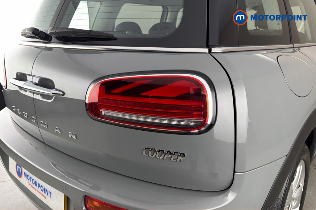 Mini Clubman Cooper Classic Manual Petrol Estate - Stock Number (1664161) - 38th supplementary image