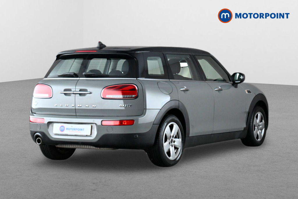 Mini Clubman Cooper Classic Manual Petrol Estate - Stock Number (1664161) - Drivers side rear corner
