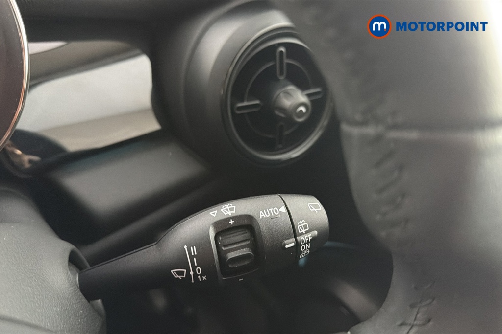 Mini Hatchback Cooper S Level 1 Automatic Electric Hatchback - Stock Number (1665442) - 6th supplementary image