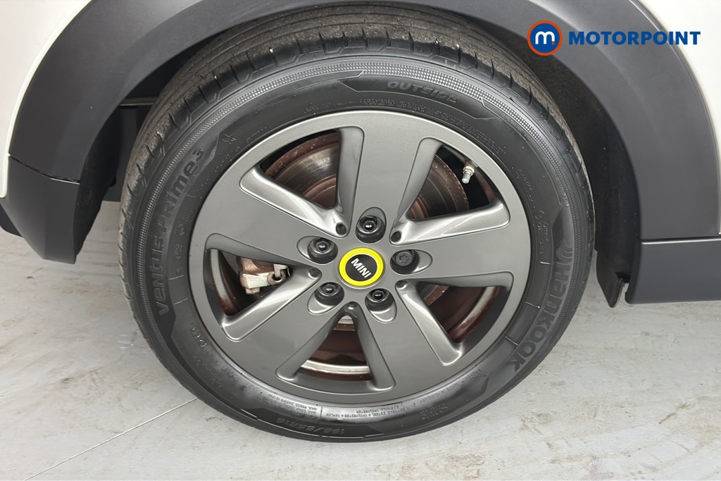 Mini Hatchback Cooper S Level 1 Automatic Electric Hatchback - Stock Number (1665442) - 46th supplementary image