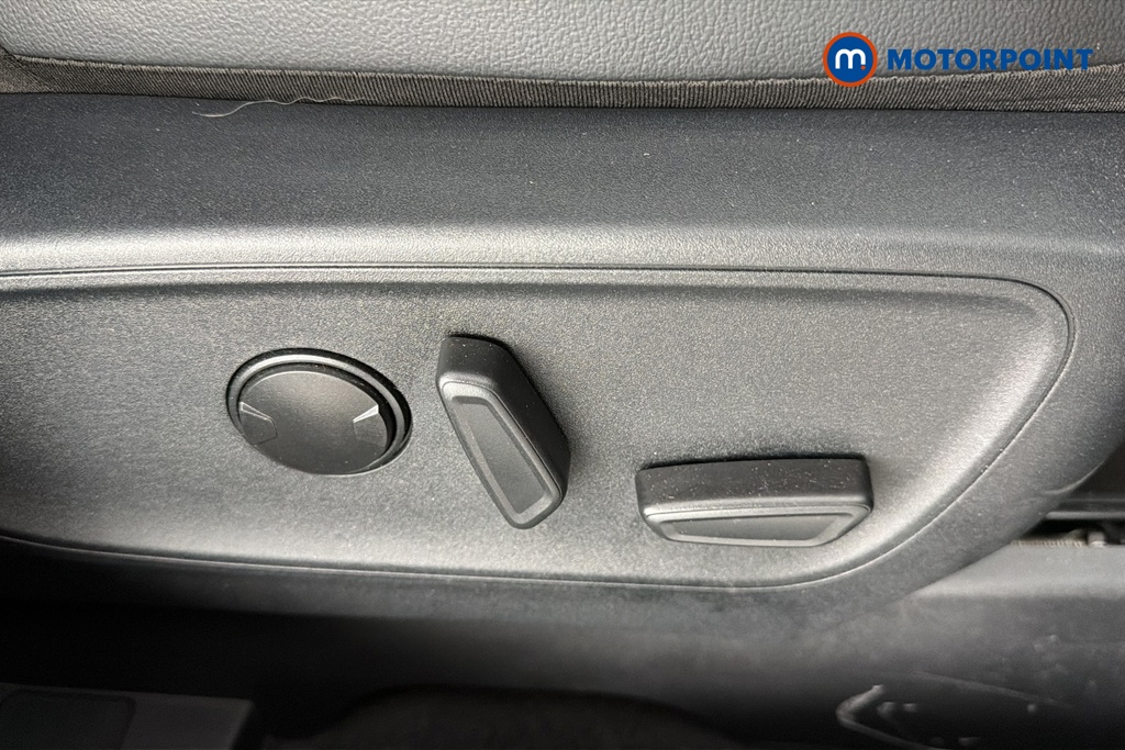 Ford Kuga St-Line Edition Automatic Petrol Plug-In Hybrid SUV - Stock Number (1665452) - 23rd supplementary image