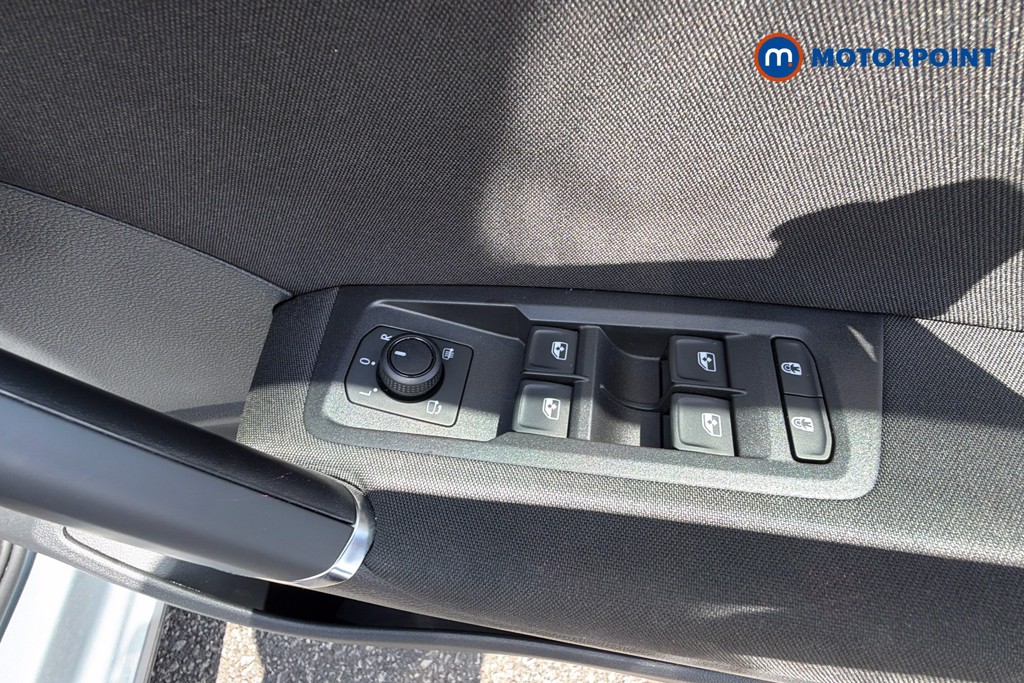 Volkswagen Touran Match Automatic Petrol People Carrier - Stock Number (1665577) - 20th supplementary image