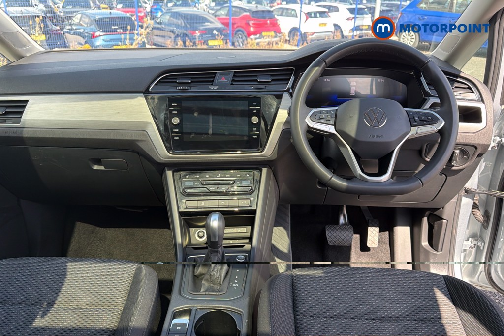 Volkswagen Touran Match Automatic Petrol People Carrier - Stock Number (1665577) - 1st supplementary image