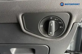 Volkswagen Touran Match Manual Petrol People Carrier - Stock Number (1665676) - 11th supplementary image