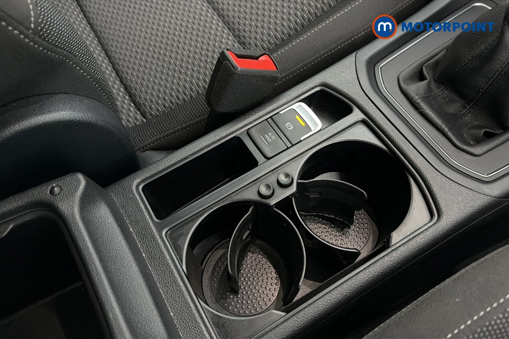 Volkswagen Touran Match Manual Petrol People Carrier - Stock Number (1665676) - 16th supplementary image