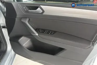 Volkswagen Touran Match Manual Petrol People Carrier - Stock Number (1665676) - 18th supplementary image