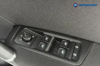 Volkswagen Touran Match Manual Petrol People Carrier - Stock Number (1665676) - 19th supplementary image