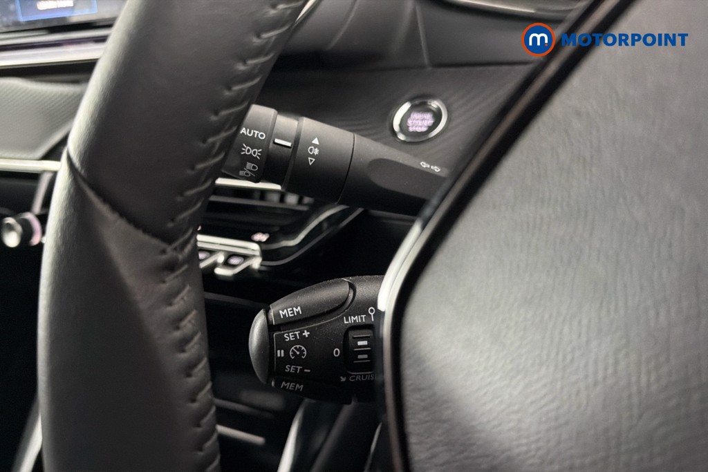 Peugeot 2008 Allure Manual Petrol SUV - Stock Number (1665928) - 6th supplementary image