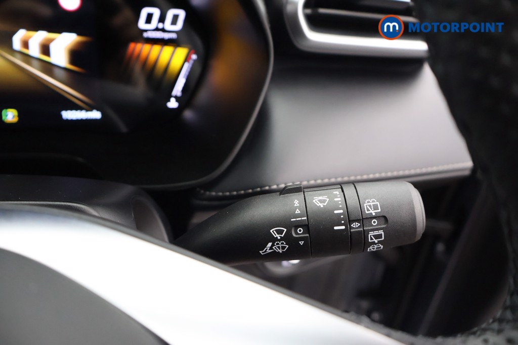 Mg Motor Uk ZS Trophy Automatic Petrol-Electric Hybrid SUV - Stock Number (1666103) - 6th supplementary image