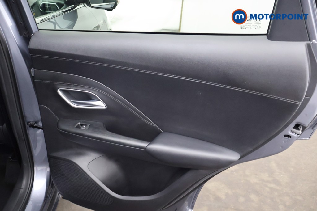 Mg Motor Uk ZS Trophy Automatic Petrol-Electric Hybrid SUV - Stock Number (1666103) - 19th supplementary image