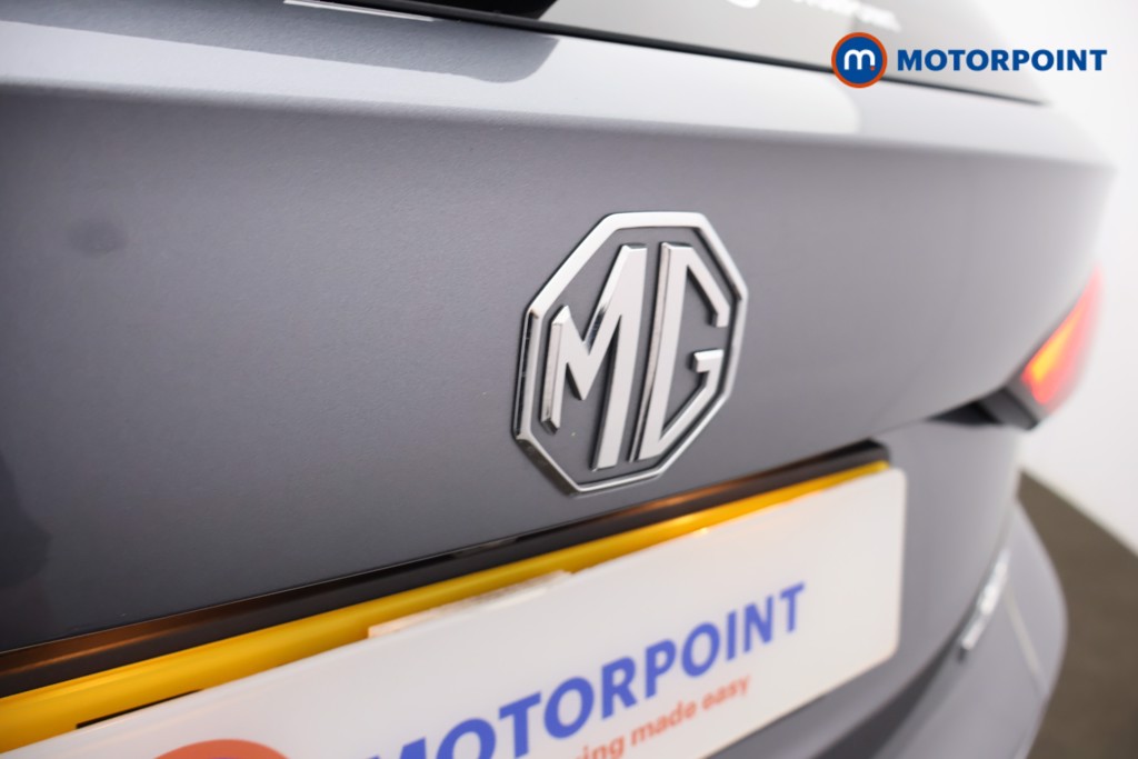 Mg Motor Uk ZS Trophy Automatic Petrol-Electric Hybrid SUV - Stock Number (1666103) - 23rd supplementary image