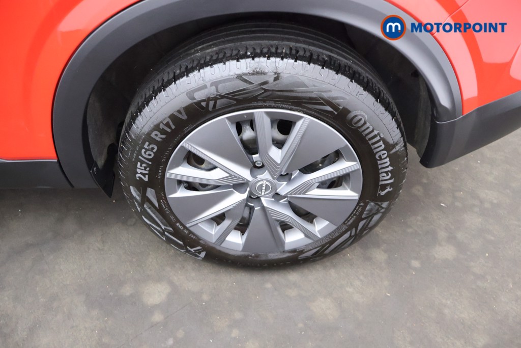 Nissan Qashqai Visia Manual Petrol SUV - Stock Number (1644564) - 2nd supplementary image