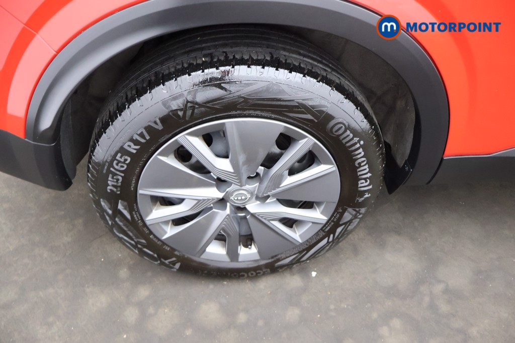 Nissan Qashqai Visia Manual Petrol SUV - Stock Number (1644564) - 3rd supplementary image