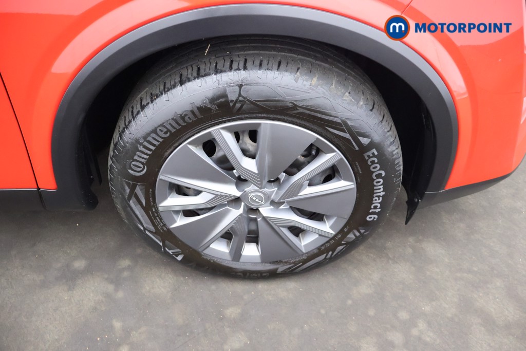 Nissan Qashqai Visia Manual Petrol SUV - Stock Number (1644564) - 4th supplementary image