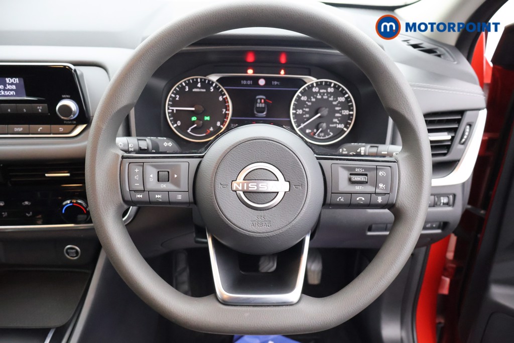 Nissan Qashqai Visia Manual Petrol SUV - Stock Number (1644564) - 5th supplementary image