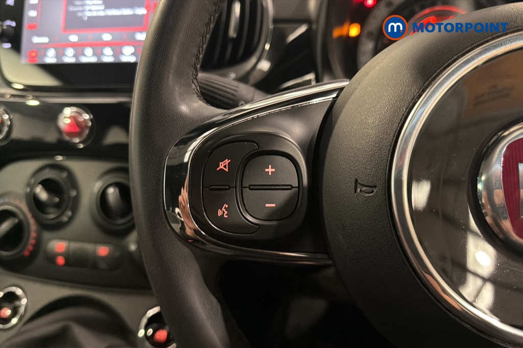 Fiat 500 Lounge Manual Petrol Hatchback - Stock Number (1649214) - 4th supplementary image