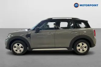 Mini Countryman Cooper Manual Petrol SUV - Stock Number (1656918) - Drivers side