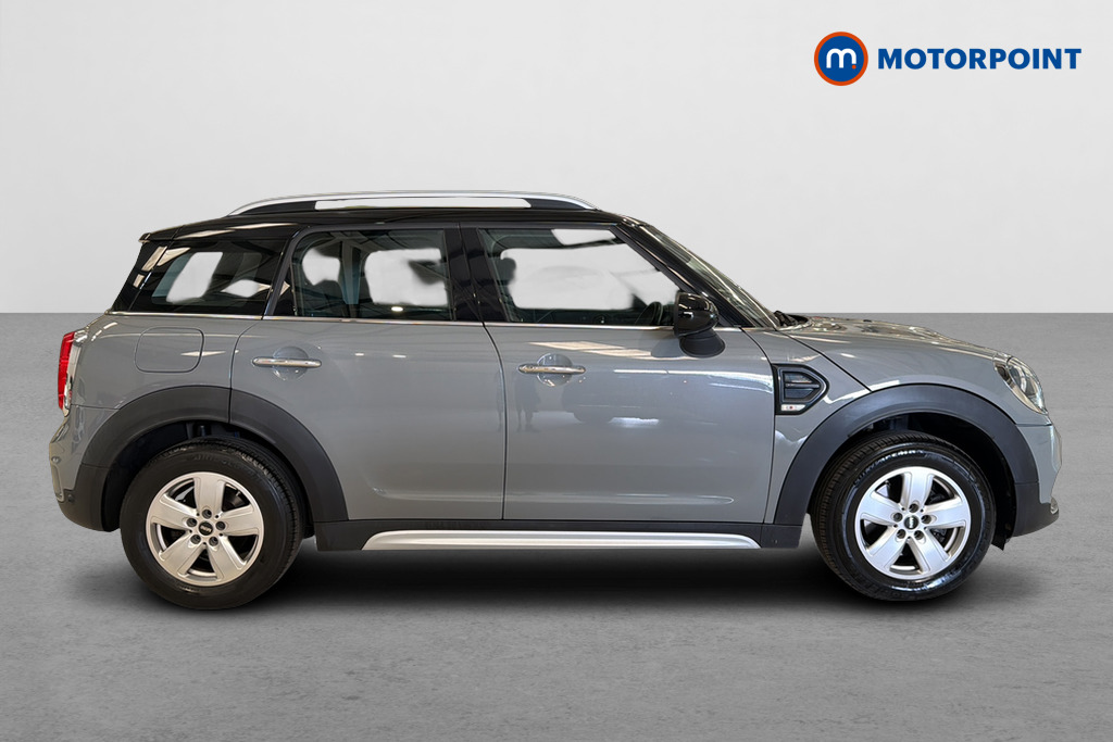 Mini Countryman Cooper Manual Petrol SUV - Stock Number (1656918) - Passenger side