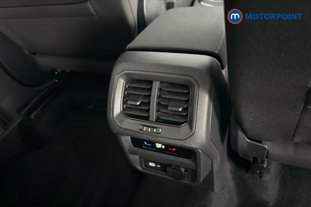 Volkswagen Tiguan Allspace Life Automatic Petrol SUV - Stock Number (1661423) - 28th supplementary image