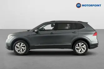 Volkswagen Tiguan Allspace Life Automatic Petrol SUV - Stock Number (1661423) - Drivers side