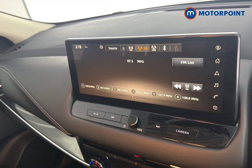 Nissan Qashqai N-Connecta Automatic Petrol-Electric Hybrid SUV - Stock Number (1662820) - 8th supplementary image